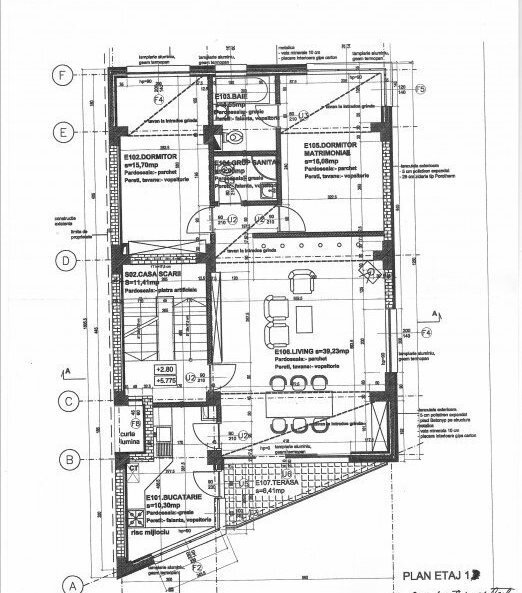 Piata Victoriei/ A.I.Cuza- imobil birou, 12 camere,450mp
